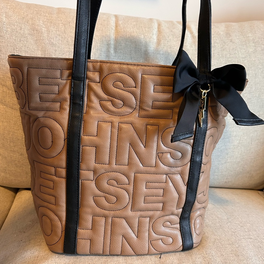 Large Betsy Johnson tote